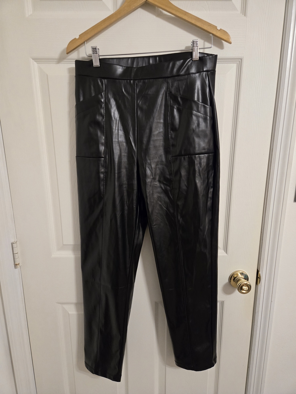 Halston Black Faux Leather Straight-Leg Pants Size Medium